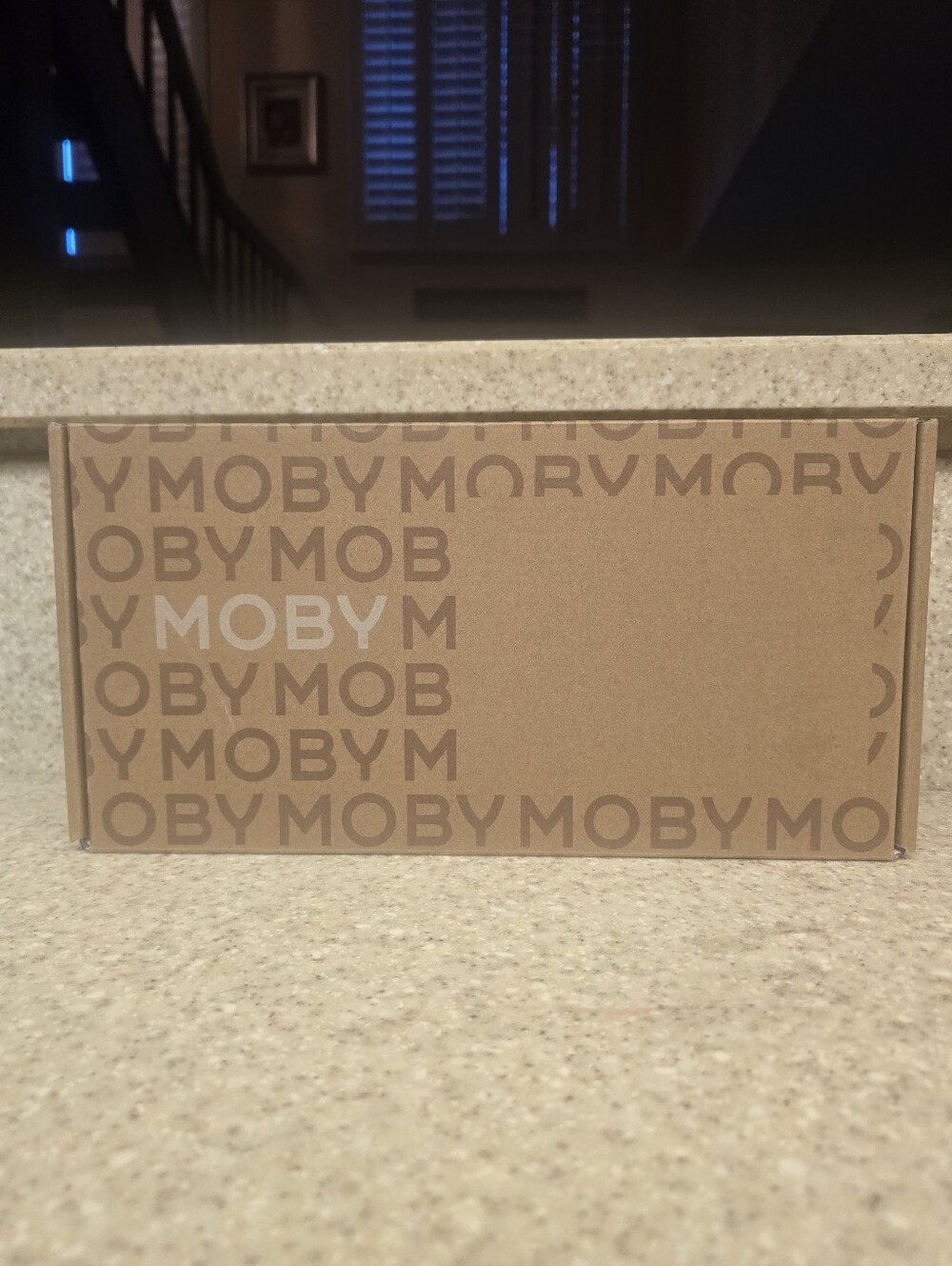 MOBY Floral Wrap - Beige and White. Lightweight and adjustable. New with Box - Picture 9 of 12